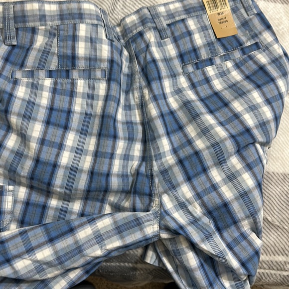 Selling because I have way too much clothing - Picture 2 of 3